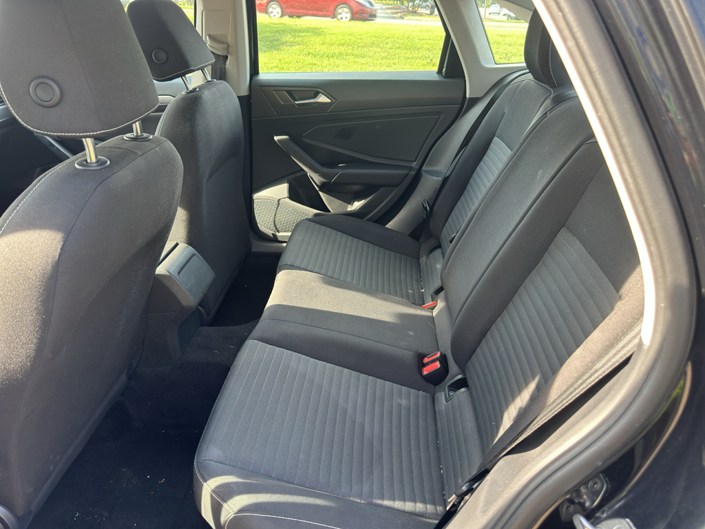 Used 2024 Volkswagen Jetta Sedan