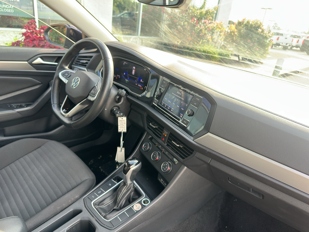 Used 2024 Volkswagen Jetta Sedan