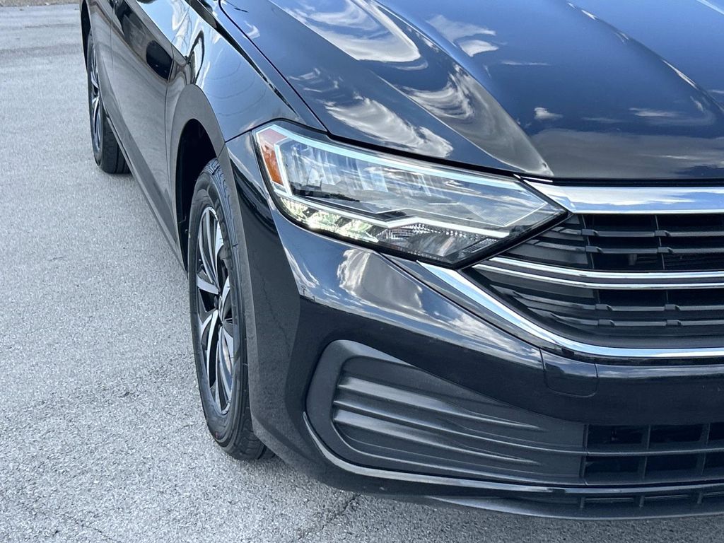 Used 2024 Volkswagen Jetta Sedan