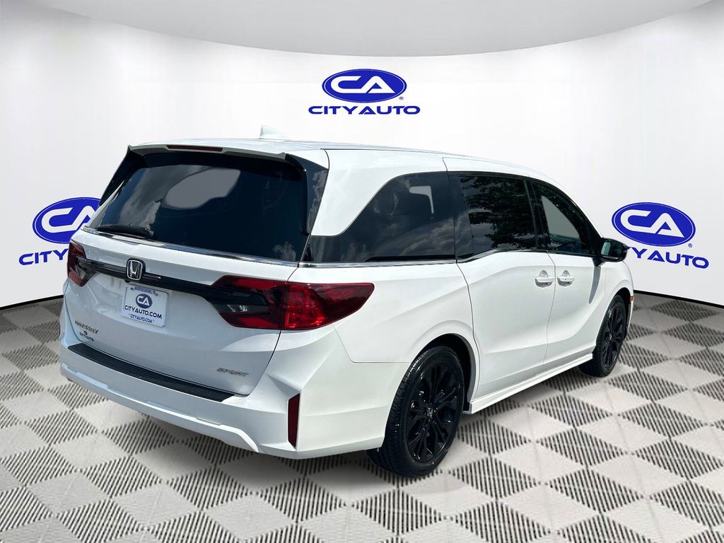 Used 2025 Honda Odyssey Van