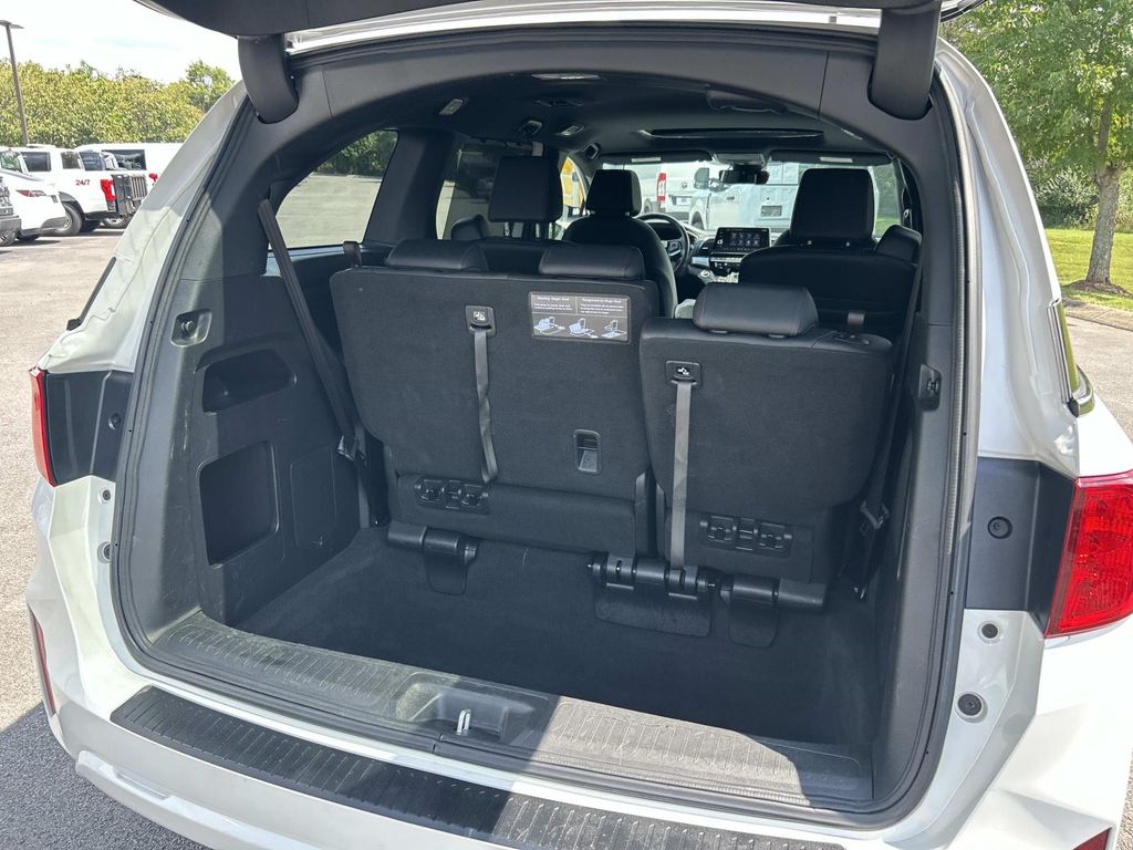 Used 2025 Honda Odyssey Van