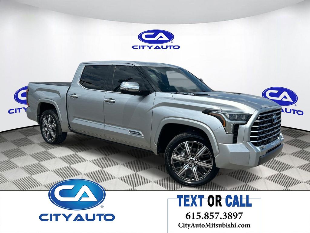 Vehicle photo 1