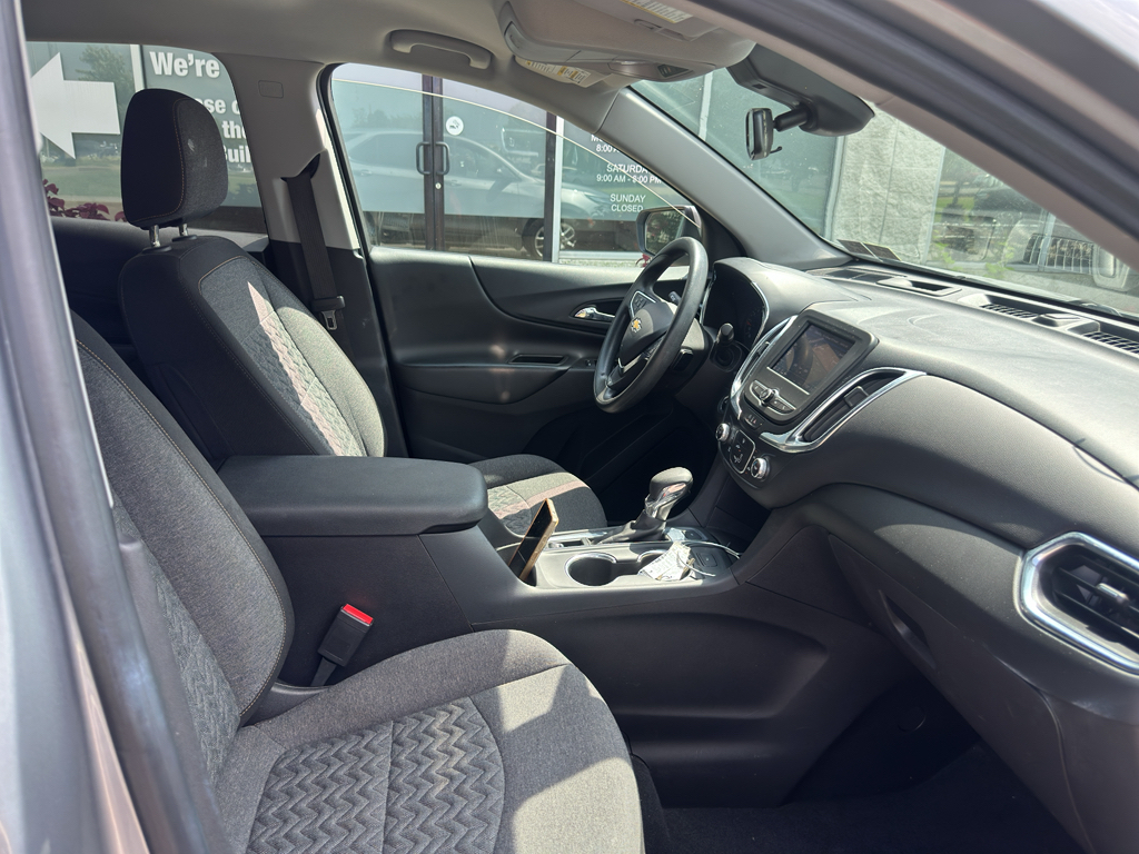 Used 2023 Chevrolet Equinox SUV