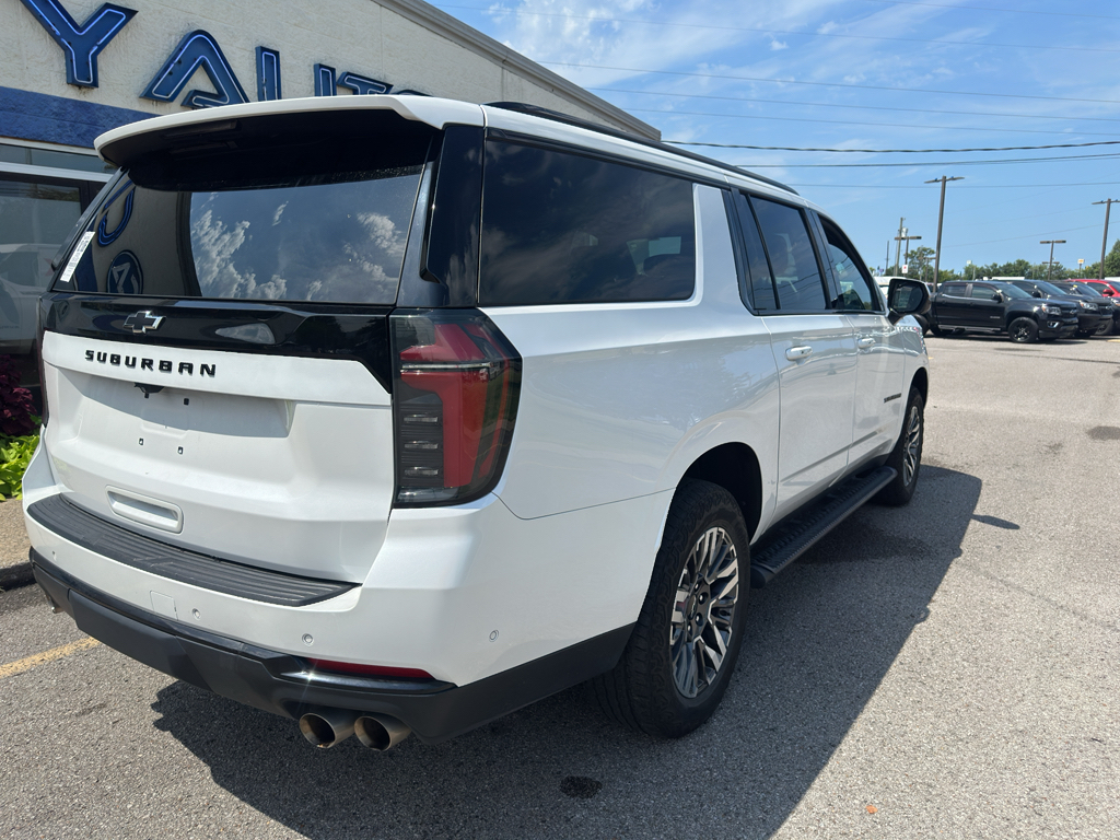 Used 2025 Chevrolet Suburban SUV