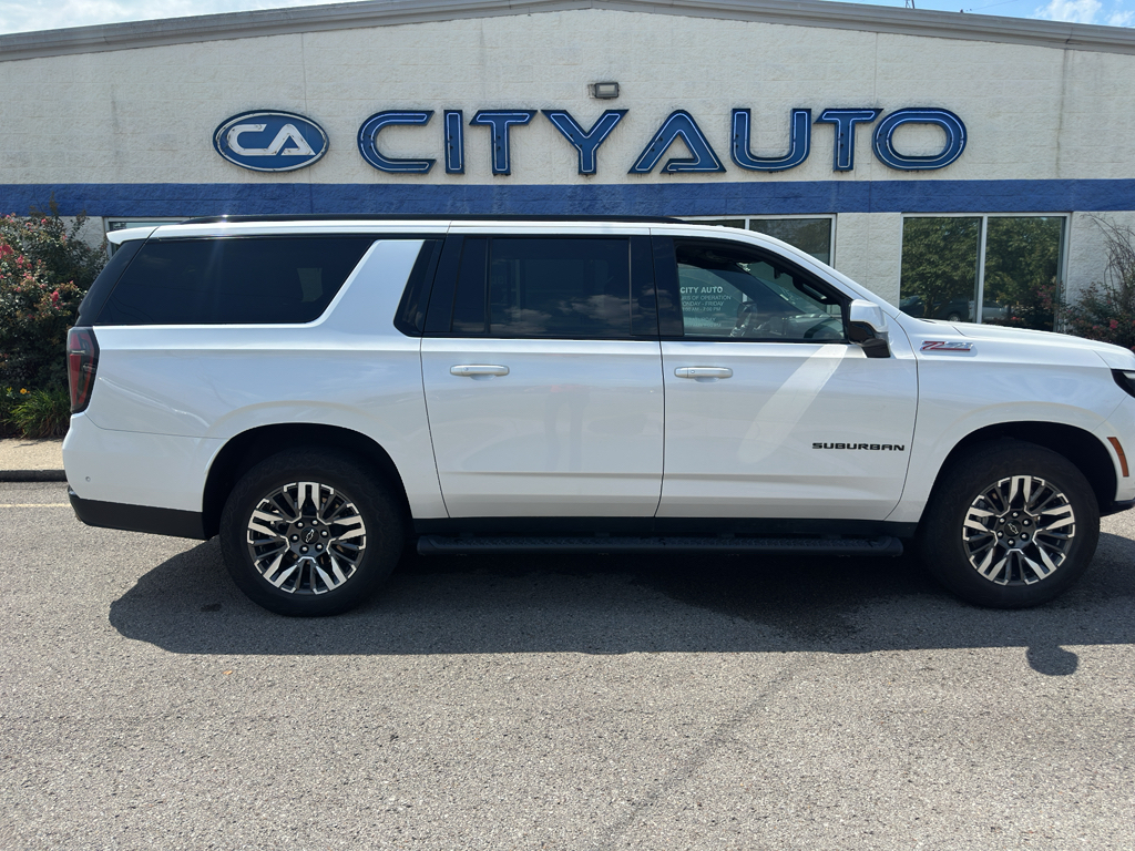 Used 2025 Chevrolet Suburban SUV