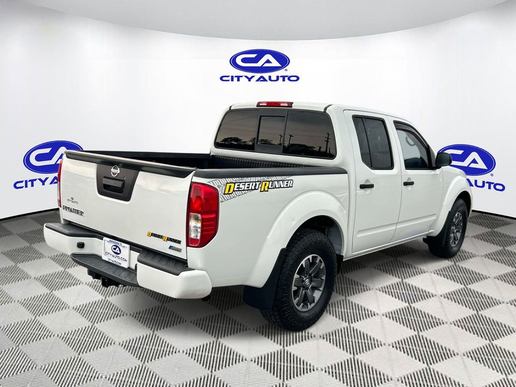 Vehicle photo 3