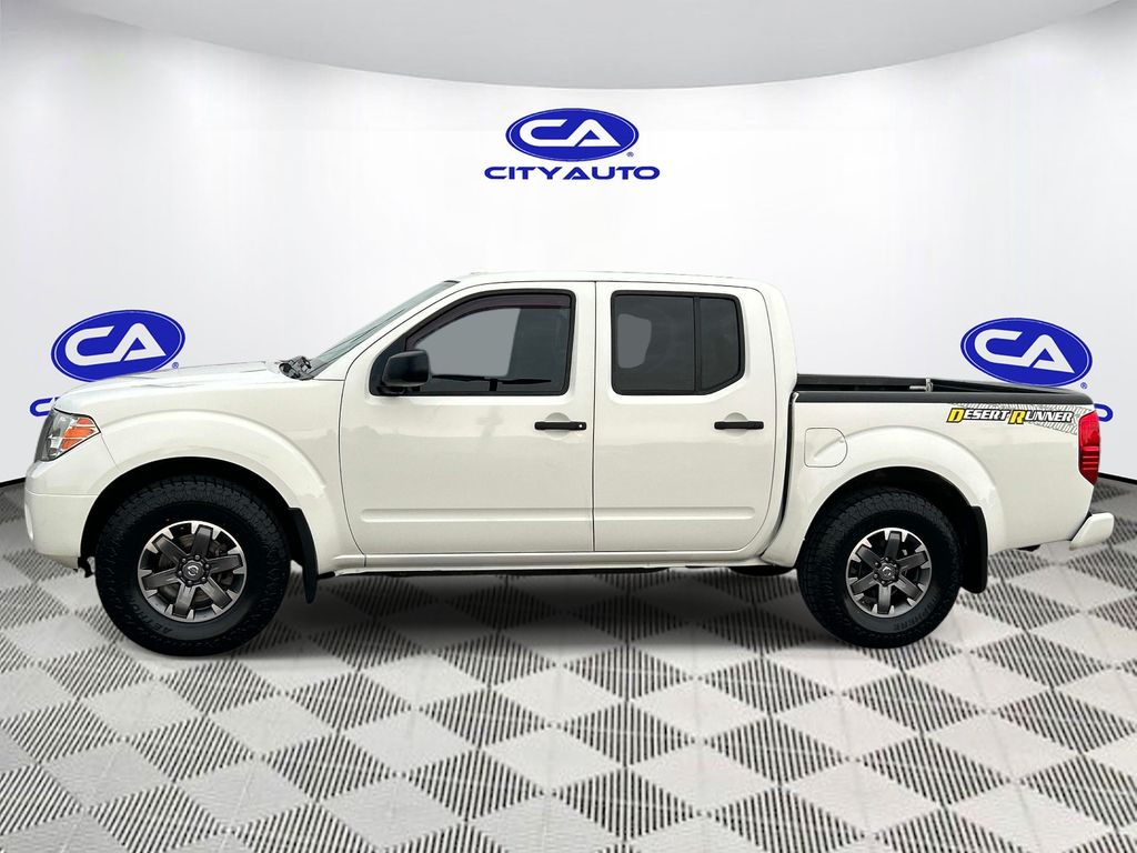 Vehicle photo 7