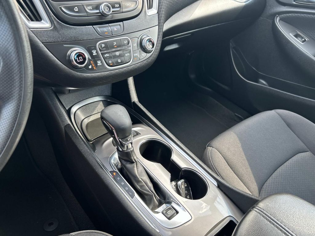Used 2024 Chevrolet Malibu Sedan