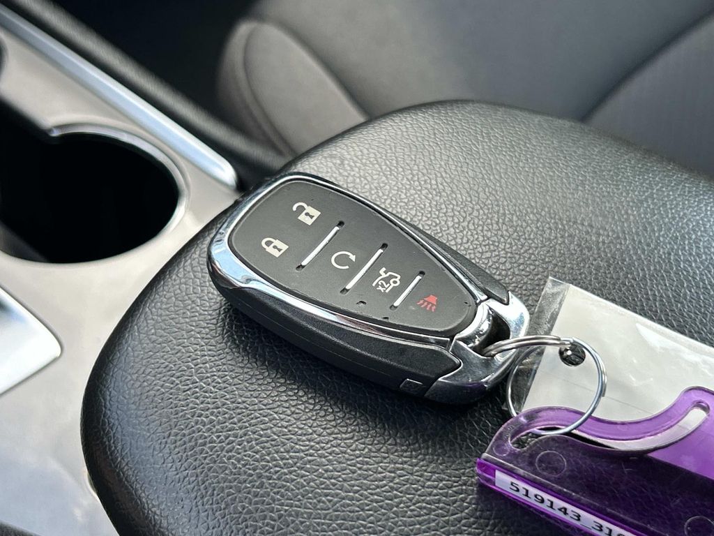 Used 2024 Chevrolet Malibu Sedan