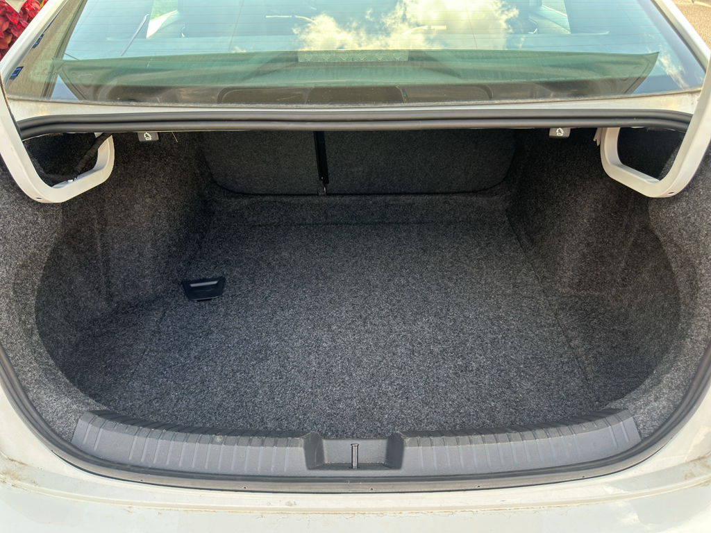Used 2025 Volkswagen Jetta Sedan