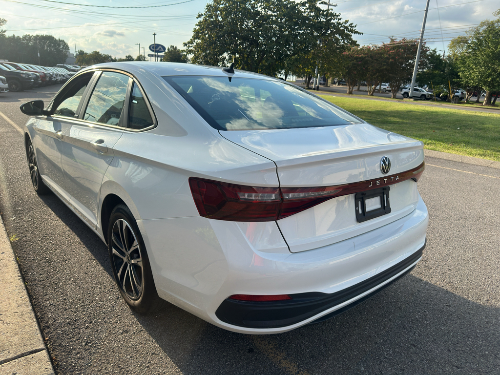 Used 2025 Volkswagen Jetta Sedan