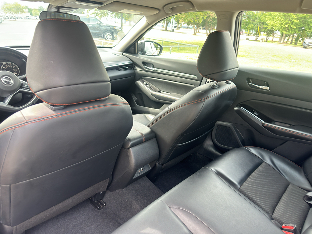 Used 2024 Nissan Altima Sedan