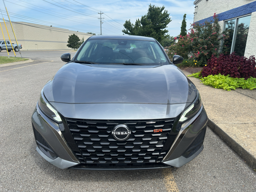 Used 2024 Nissan Altima Sedan