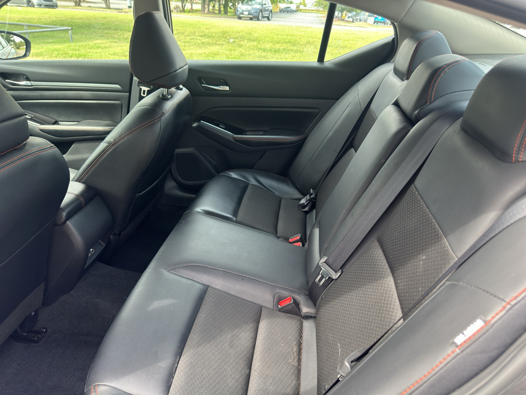 Used 2024 Nissan Altima Sedan