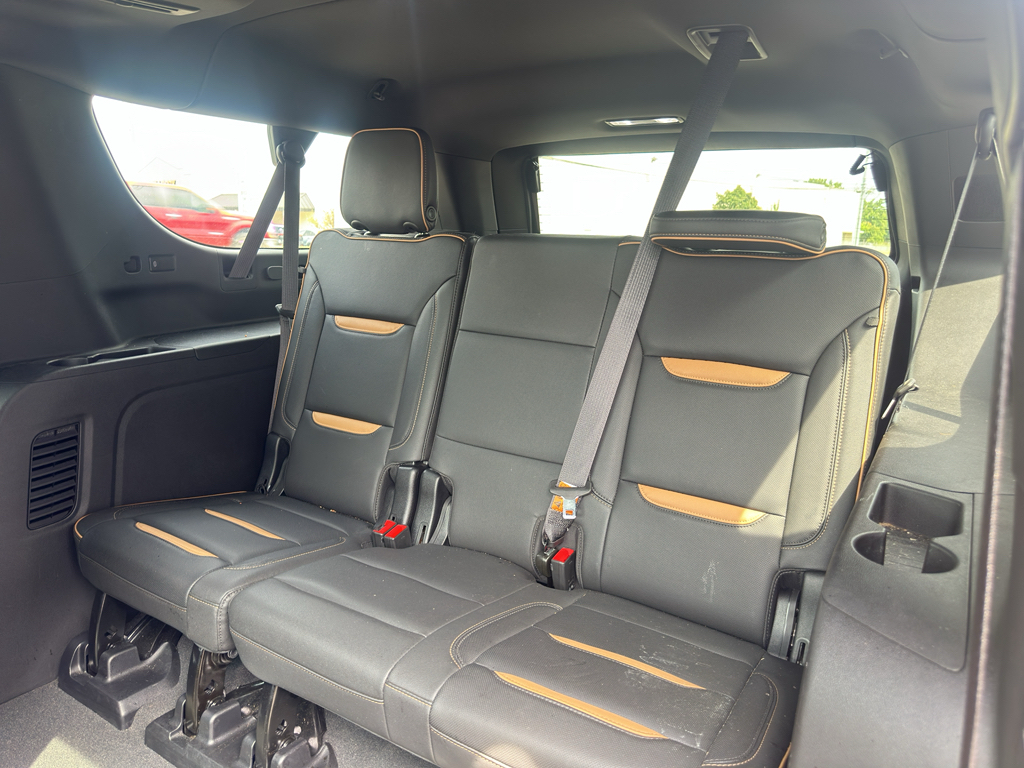 Used 2024 GMC Yukon XL SUV