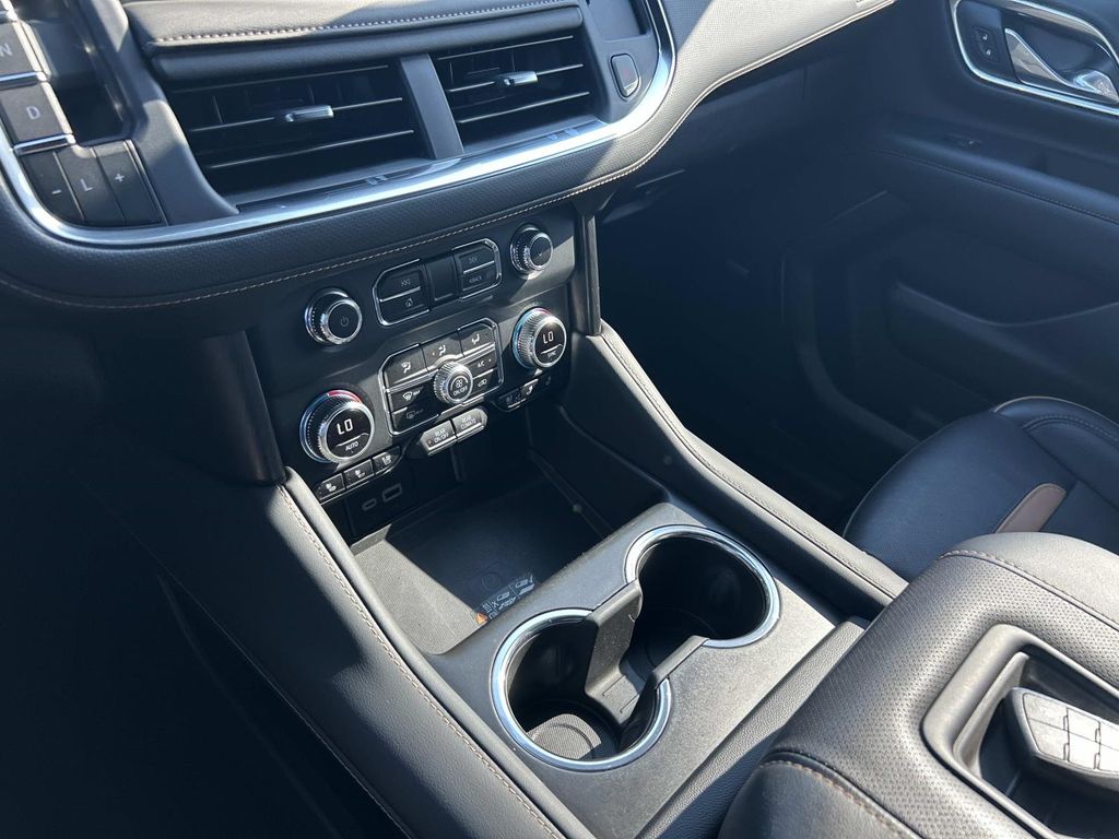 Vehicle photo 39