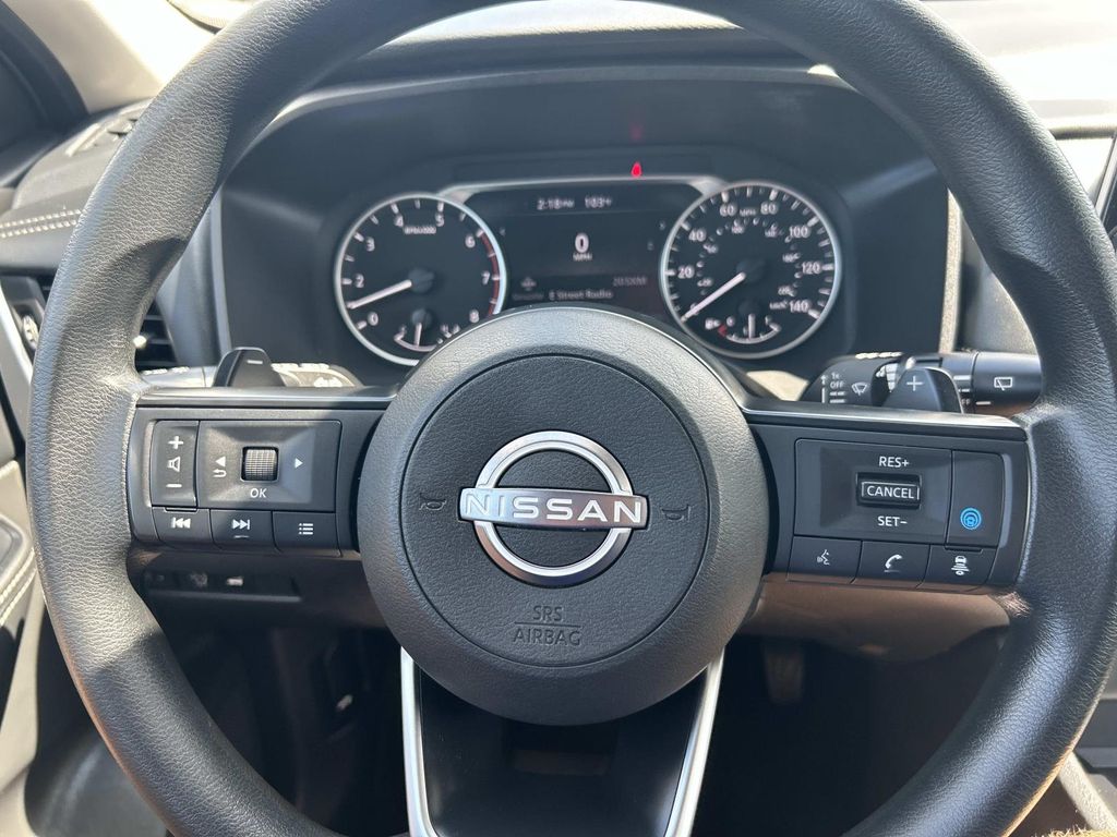 Vehicle photo 36