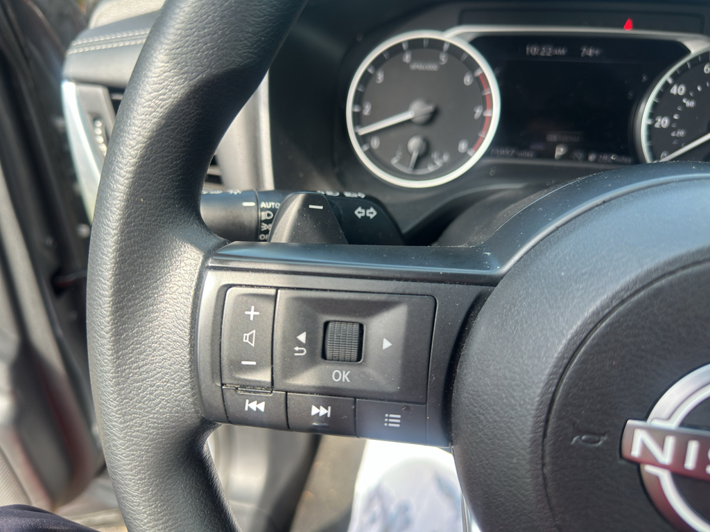 Used 2024 Nissan Rogue SUV
