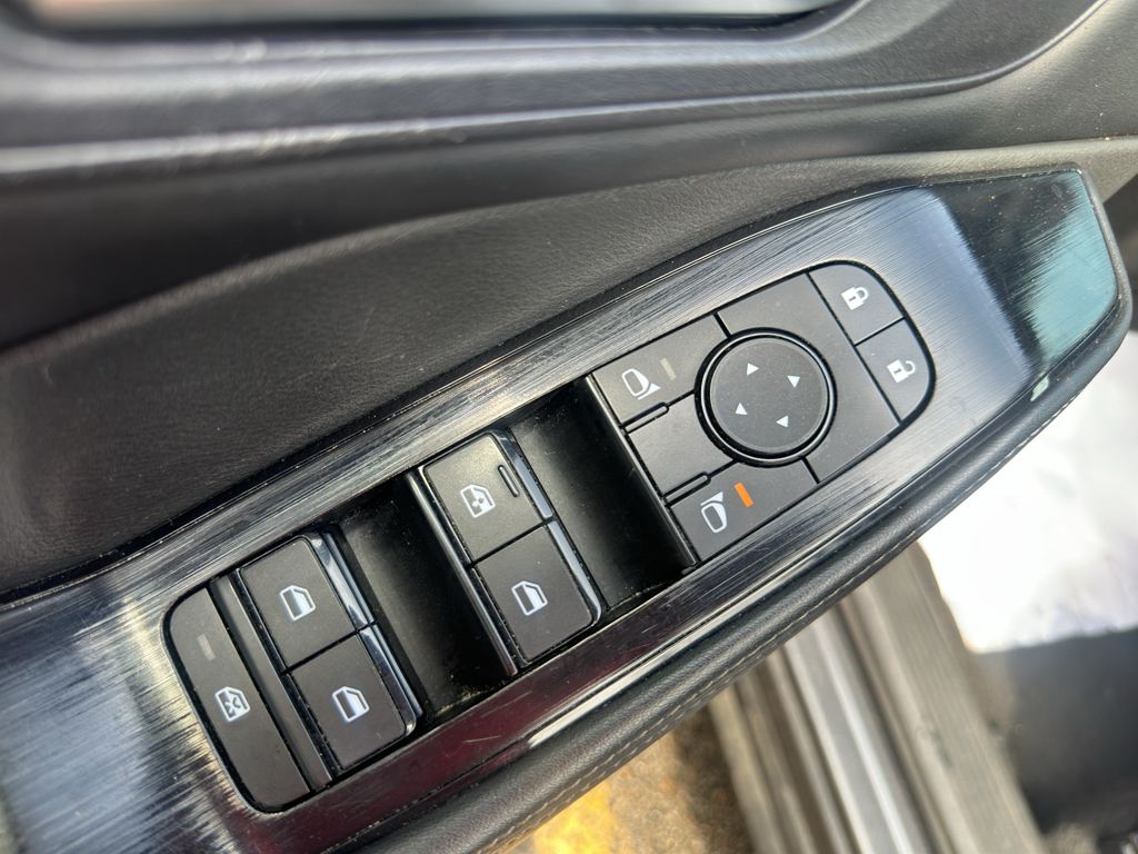 Used 2024 Nissan Rogue SUV