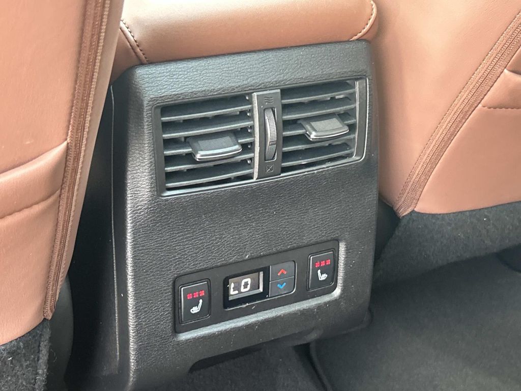 Used 2025 Mitsubishi Outlander SUV