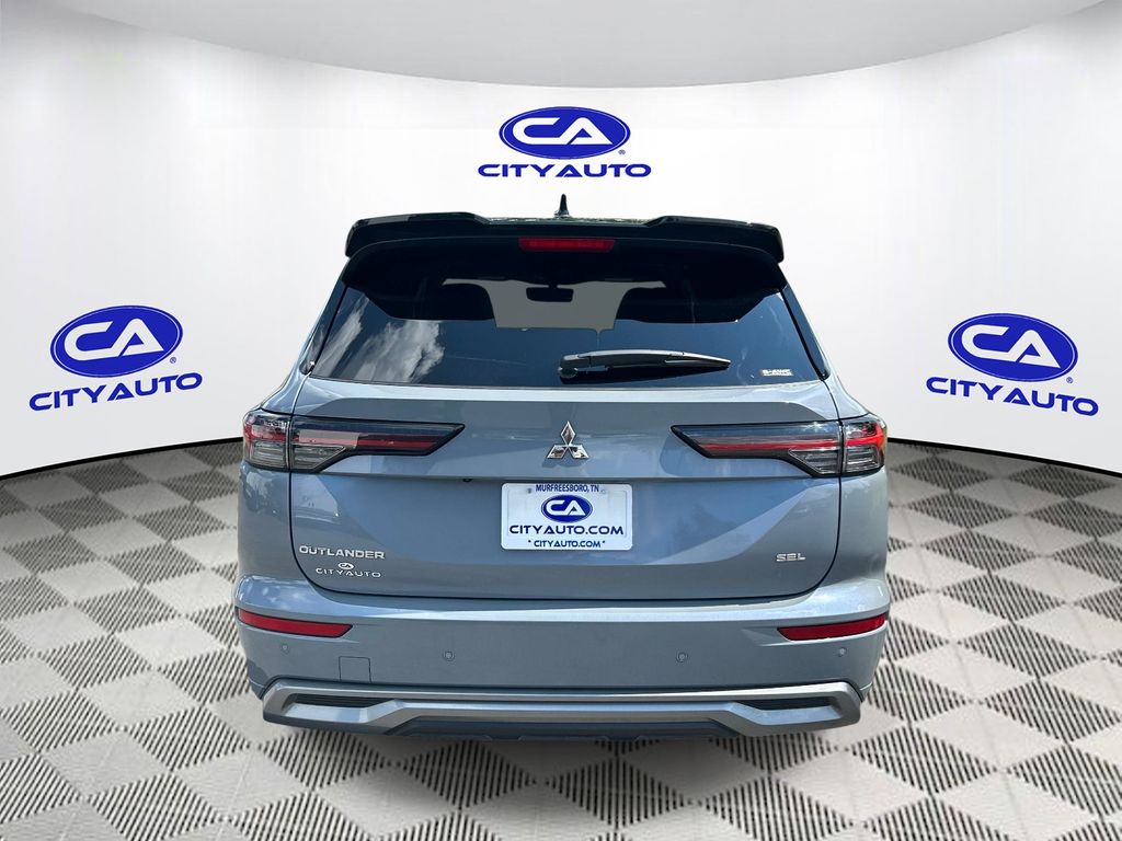 Used 2025 Mitsubishi Outlander SUV