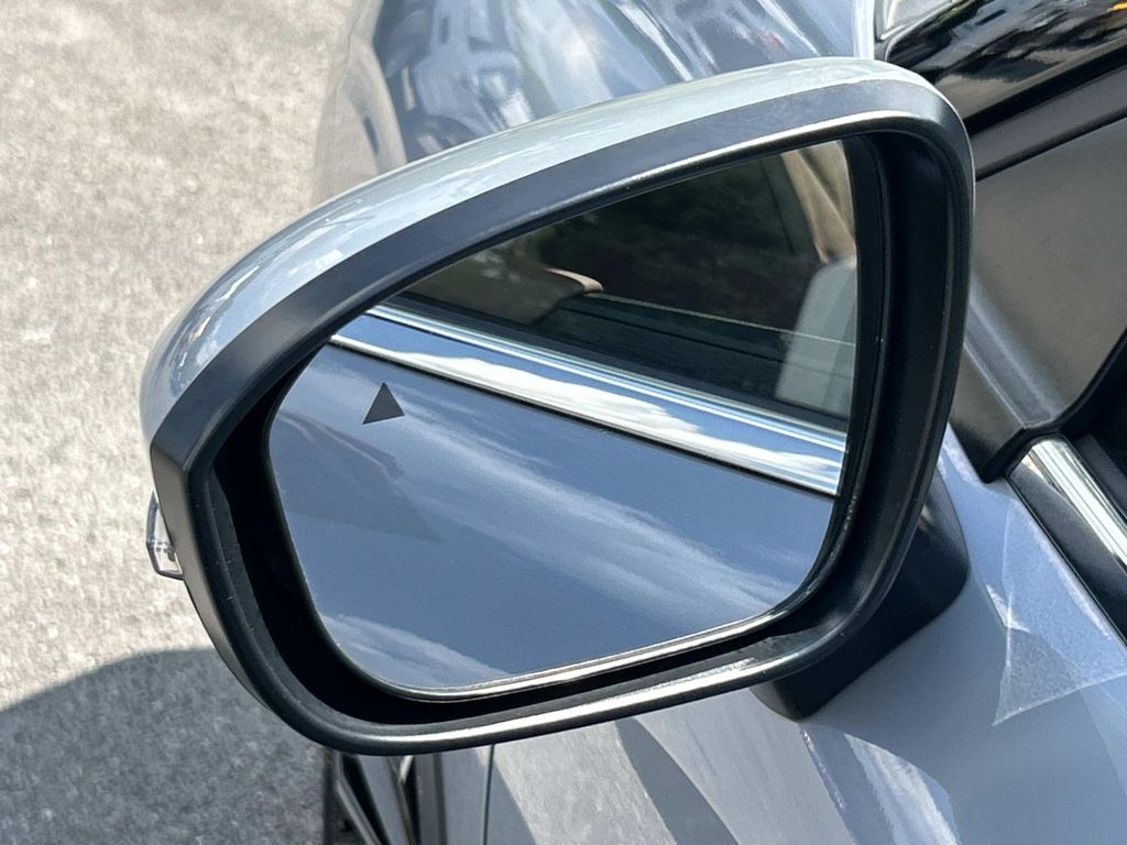Used 2025 Mitsubishi Outlander SUV