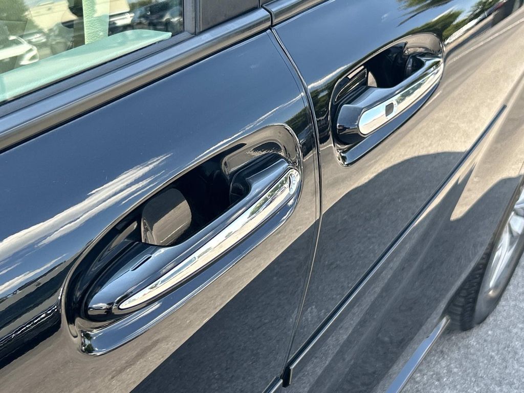Used 2022 Toyota Sienna Van