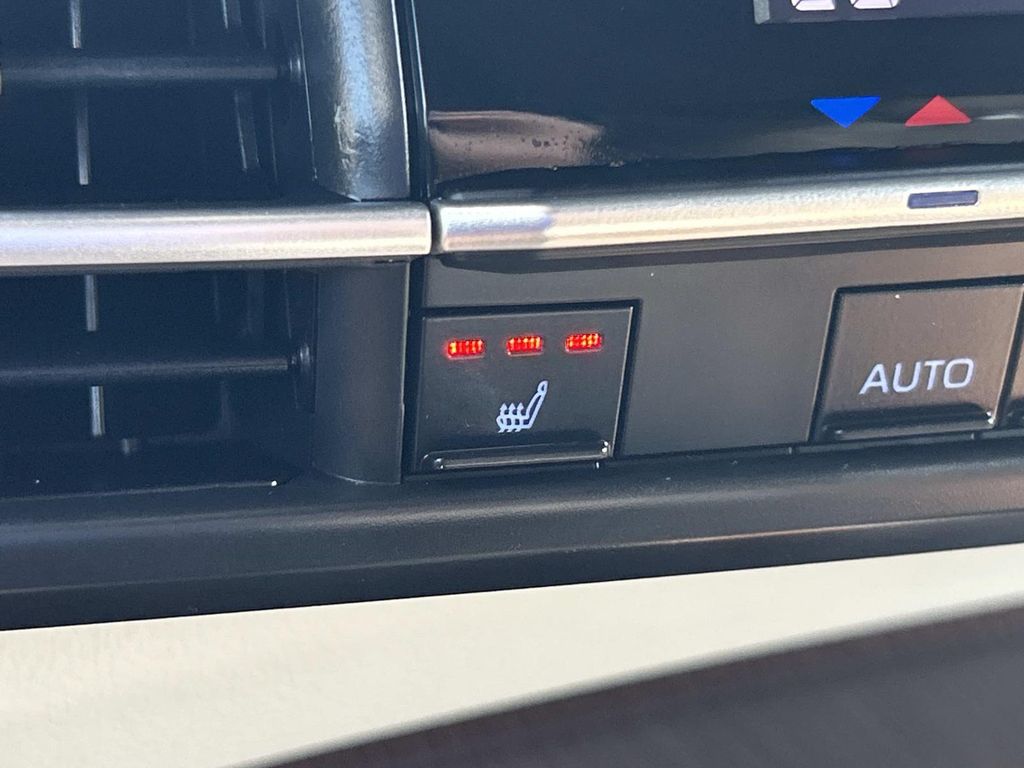 Used 2022 Toyota Sienna Van