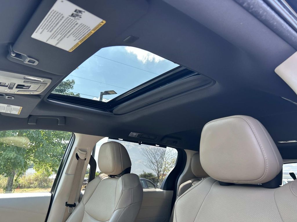 Used 2022 Toyota Sienna Van
