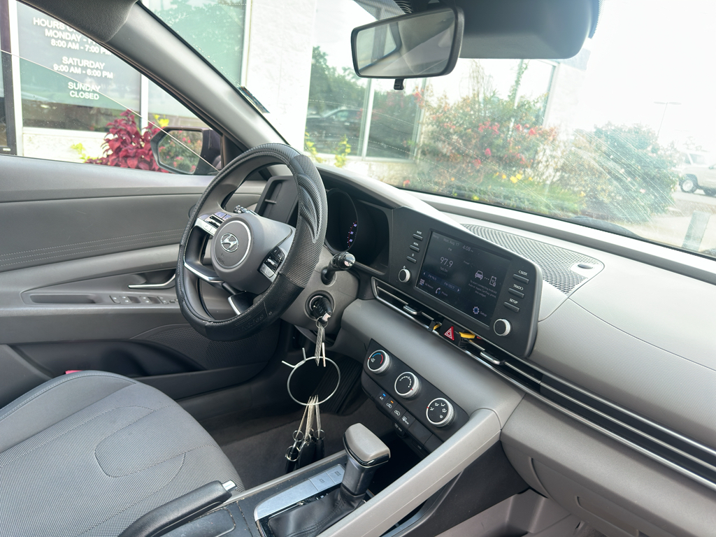 Used 2021 Hyundai Elantra Sedan