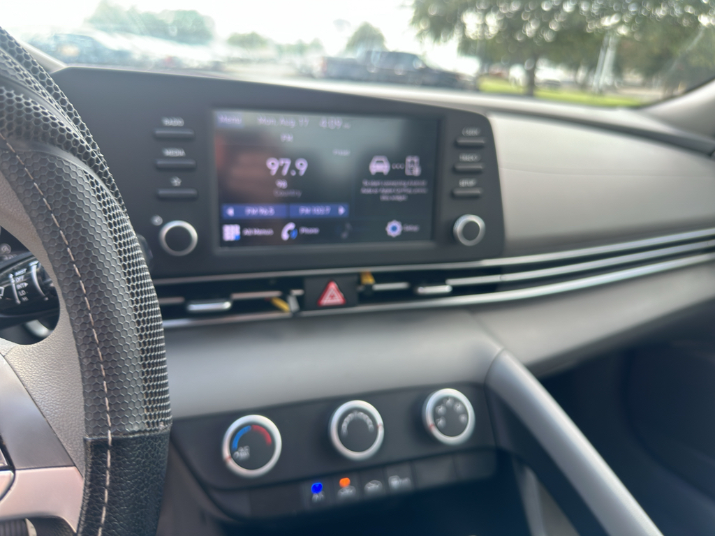 Used 2021 Hyundai Elantra Sedan