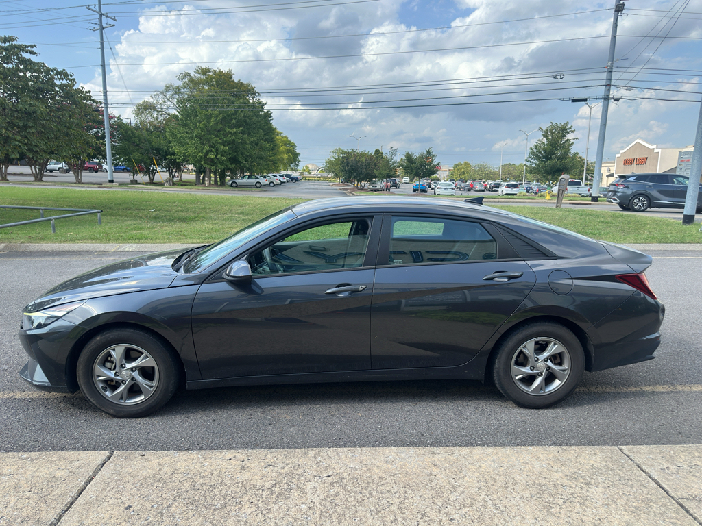 Used 2021 Hyundai Elantra Sedan