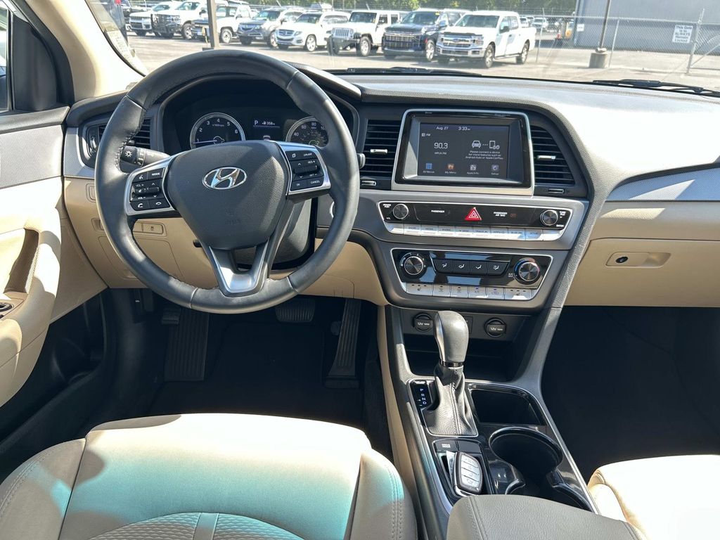 Used 2018 Hyundai Sonata Sedan