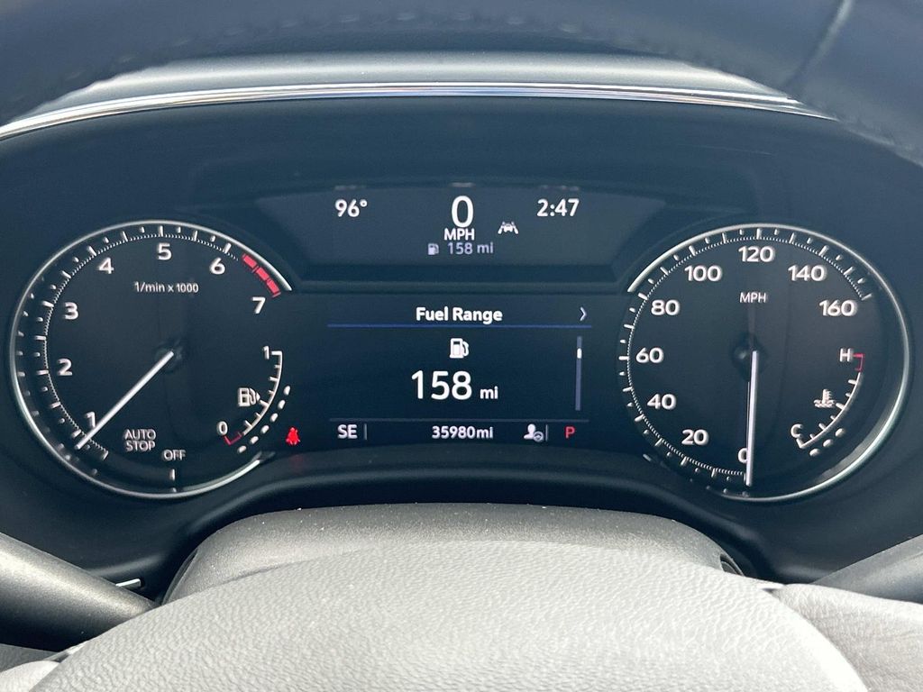 Vehicle photo 36