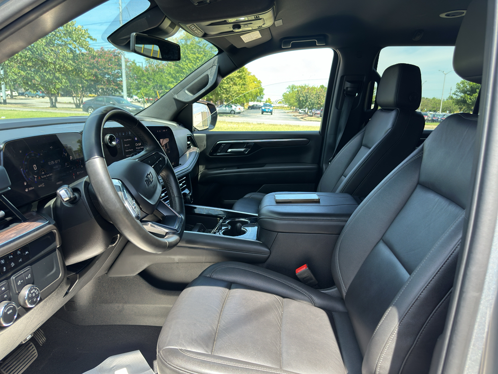Used 2025 Chevrolet Tahoe SUV