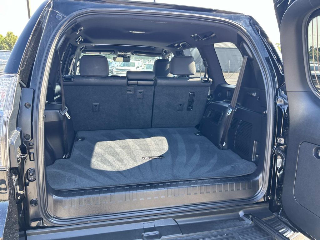 Used 2021 Lexus GX 460 SUV