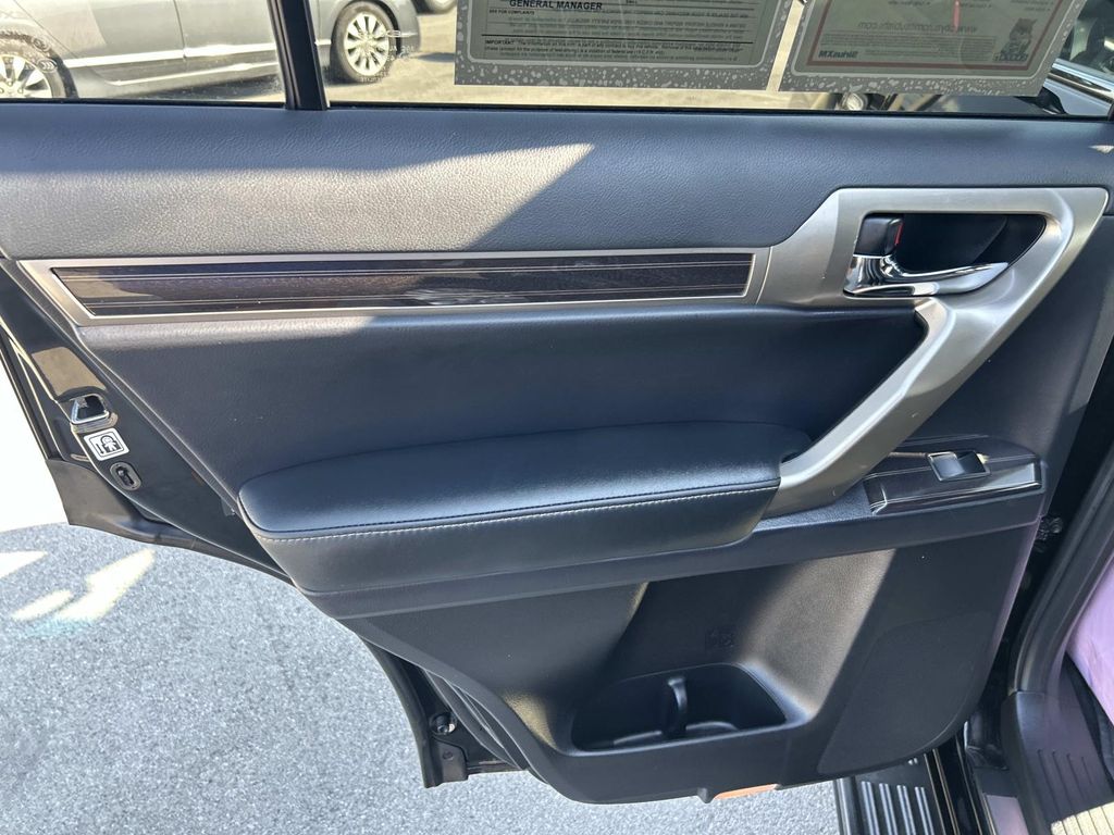 Used 2021 Lexus GX 460 SUV