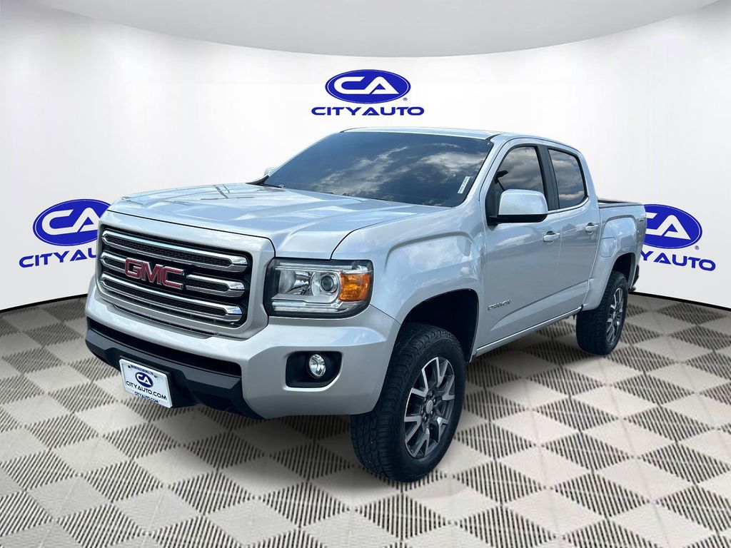Vehicle photo 8
