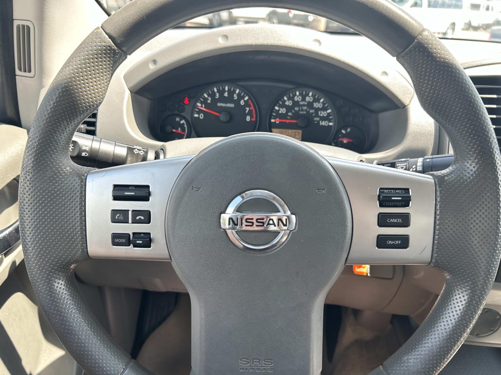 Vehicle photo 30