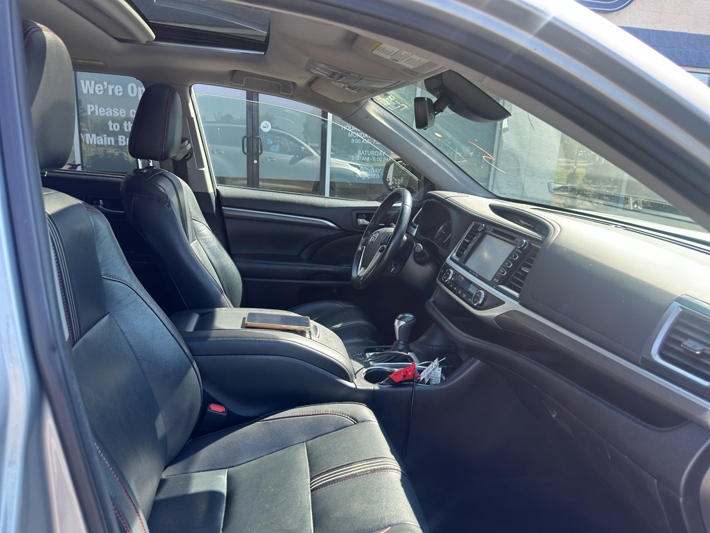 Used 2019 Toyota Highlander SUV