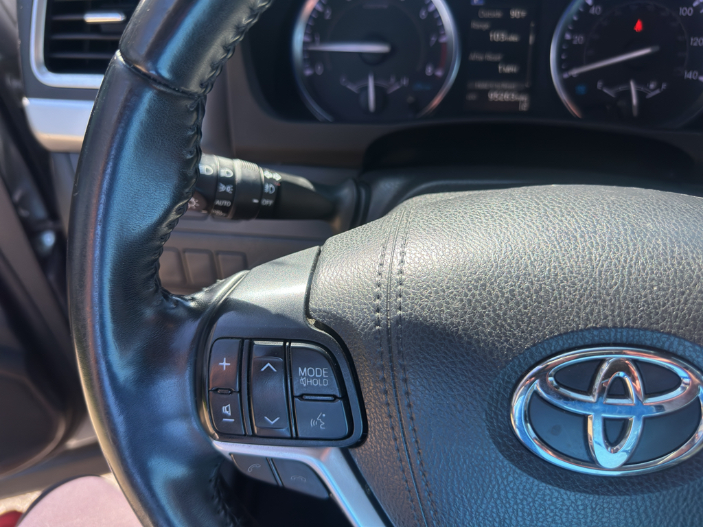 Used 2019 Toyota Highlander SUV