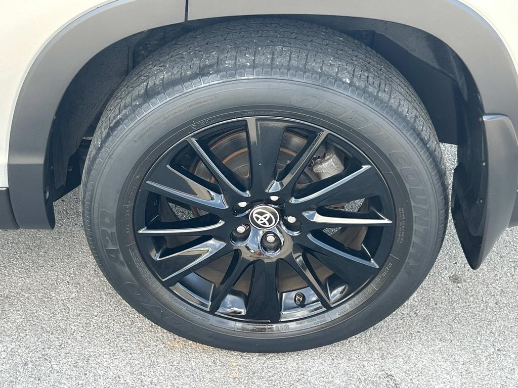 Used 2019 Toyota Highlander SUV