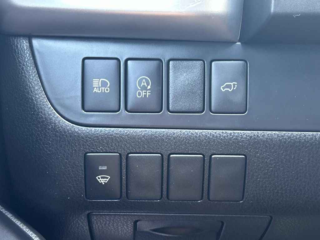 Used 2019 Toyota Highlander SUV