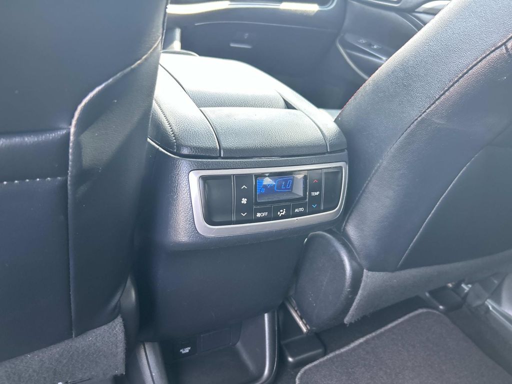 Used 2019 Toyota Highlander SUV