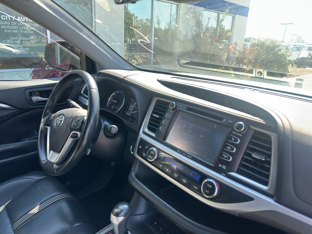 Used 2019 Toyota Highlander SUV