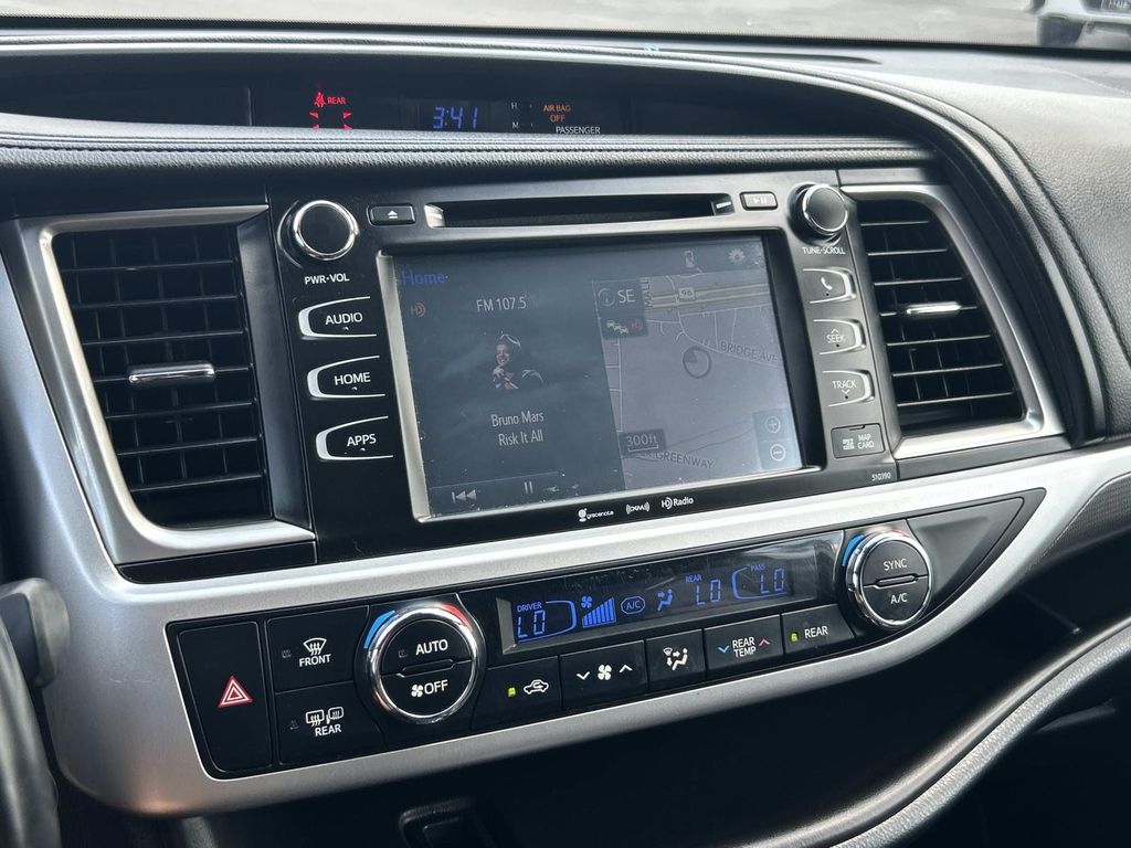 Used 2019 Toyota Highlander SUV