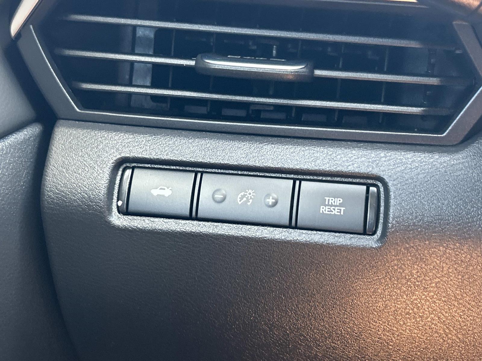 Used 2025 Nissan Altima Sedan