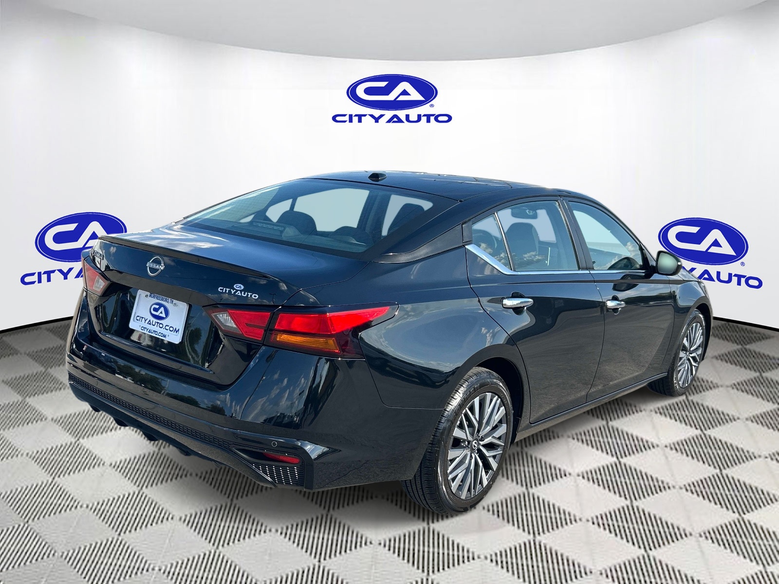 Used 2025 Nissan Altima Sedan