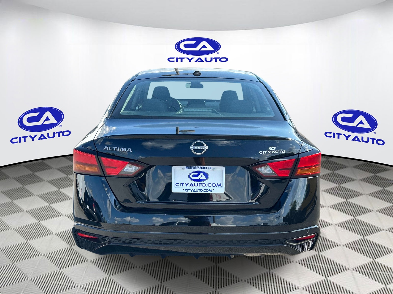 Used 2025 Nissan Altima Sedan