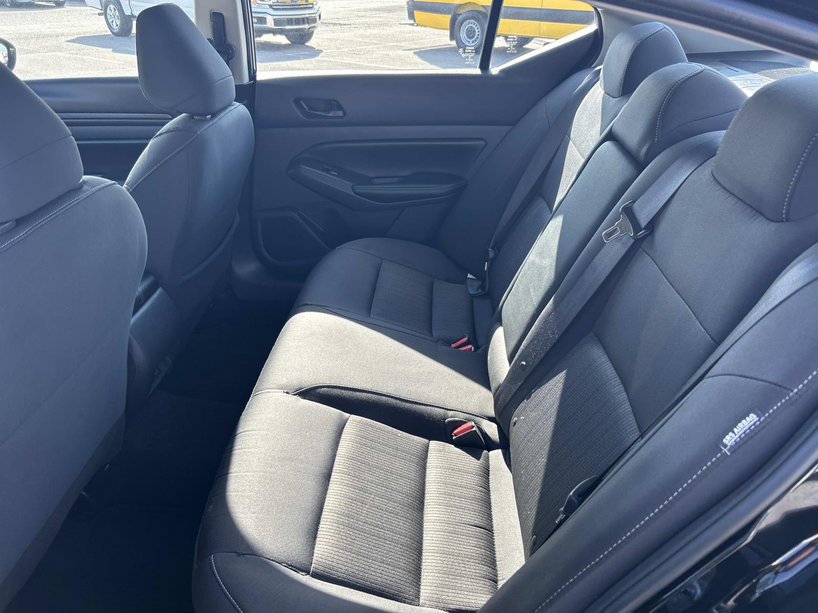 Used 2025 Nissan Altima Sedan